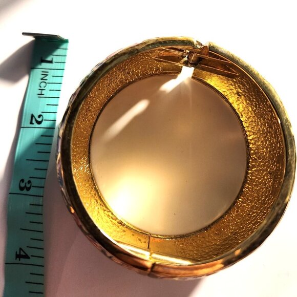 Vtg Gold-Tone Hinged Bangle Bracelet Purple Floral Enamel fairycore feminine - Picture 5 of 6